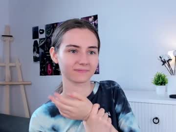 girl Cam Girls Masturbating With Dildos On Chaturbate with approche_toi_petite