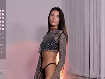 girl
        andreatasty_official cam image #6533628