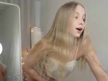 girl
        appr0ved cam image #3858704