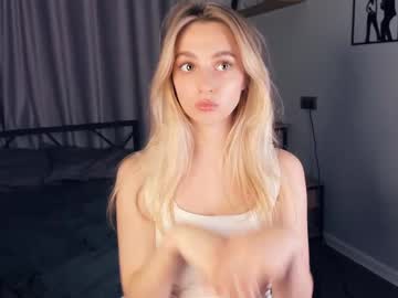 girl Cam Girls Masturbating With Dildos On Chaturbate with ohana_massari
