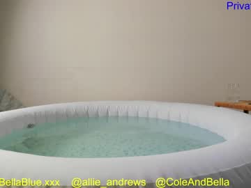 couple
        bellabluexoxo cam image #2103622