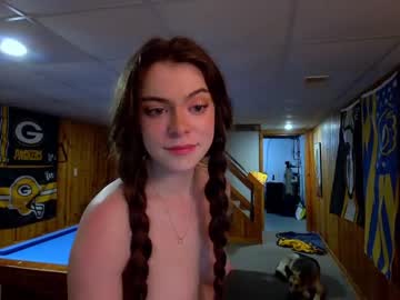 girl
        rosegold18 cam image #3713053