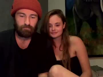 couple
        pedssyy cam image #2154736