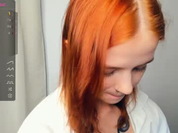 girl
        sweetmiraclea cam image #2328652