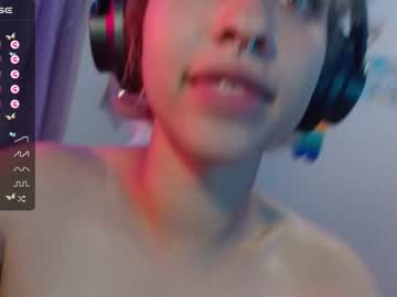 girl
        _fairyslvt cam image #2693450