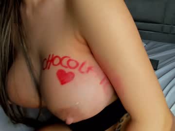 girl
        hope_daily cam image #3223121