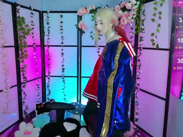 girl
        milkycute cam image #5003402