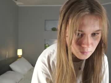 girl
        bananini_anallove cam image #6927426