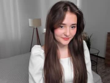 girl
        lamiahass cam image #4131190