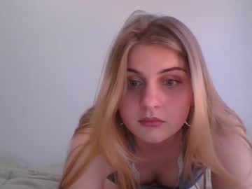 girl
        avathompson cam image #1233671