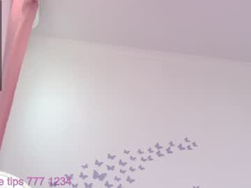 girl
        sapphirealice cam image #1494510
