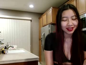 girl
        hiddenr0se cam image #539493
