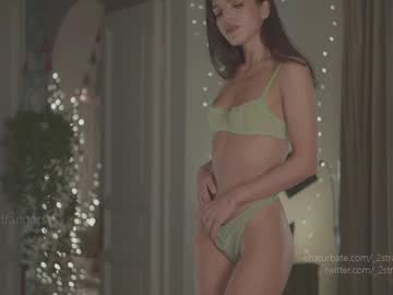 girl
        _2strangers cam image #5350400