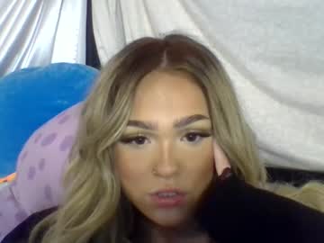 girl
        ari_02 cam image #2015732