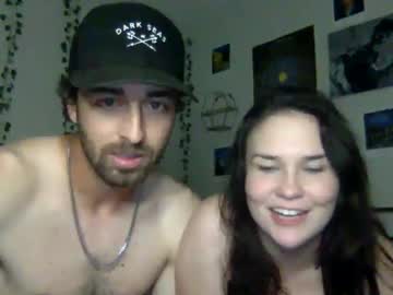 couple
        zandg cam image #5090315