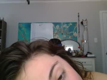 girl
        hazelnat cam image #808660