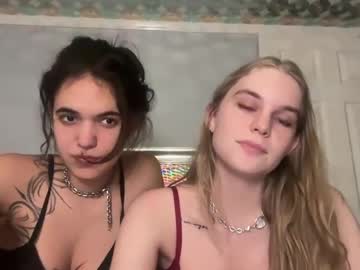 girl
        baddymandy cam image #6621122