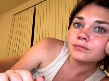 girl
        cassidyyqueen cam image #1853549