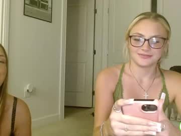 girl
        ellaskyexo cam image #5135205