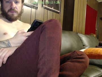couple
        petiteandpete cam image #754045