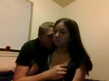 couple
        wolfnbunny420 cam image #136291