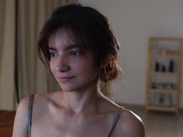 girl
        urcutelinda cam image #5902204