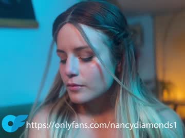 girl
        nancydiamonds cam image #2042535
