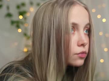 girl
        appr0ved cam image #5446513