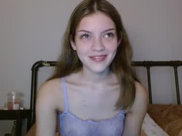 girl
        miafosterx cam image #3459663