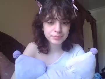 girl
        kitsunebby cam image #1266325
