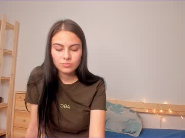 girl
        katrinnel cam image #181661