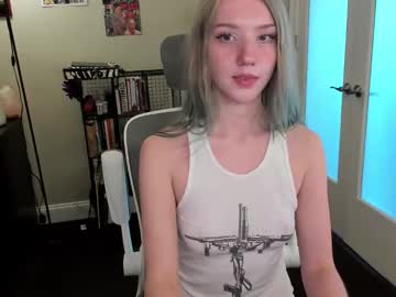 girl
        eve003300 cam image #4809265