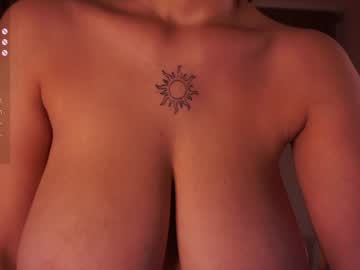 girl
        anuricbriny cam image #5622673