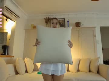 girl
        kriss0leoo cam image #4662992