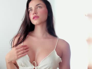 girl
        grettabenett_ cam image #5462851