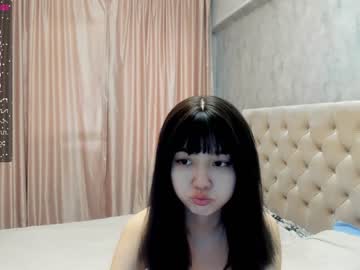 girl
        chanlia cam image #1308520