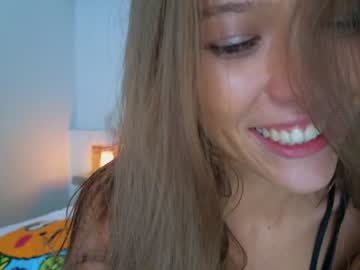 girl
        _demi_dee_ cam image #4079388