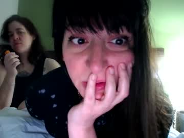 girl
        milfmonee cam image #935967