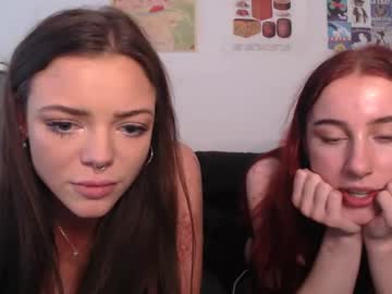 couple
        maddieandcarlie cam image #5077408