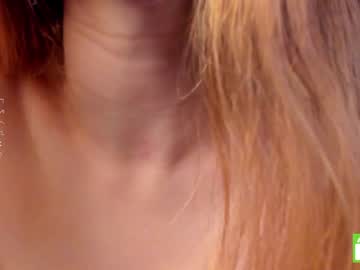 girl
        _vi_vi_ cam image #4152097