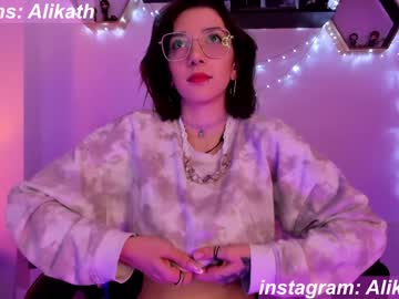 girl
        thecosmicgirl cam image #924448