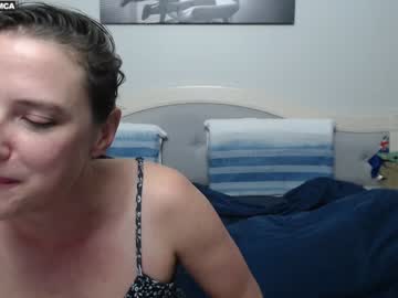girl
        bluexstacey cam image #5080307