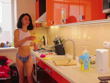 girl
        _darsy cam image #1761862