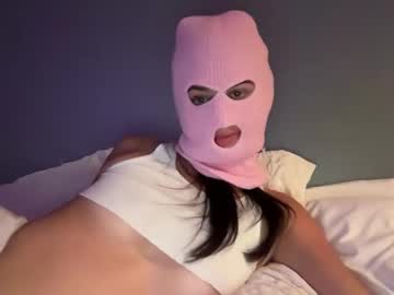 girl Cam Girls Masturbating With Dildos On Chaturbate with blushbandits