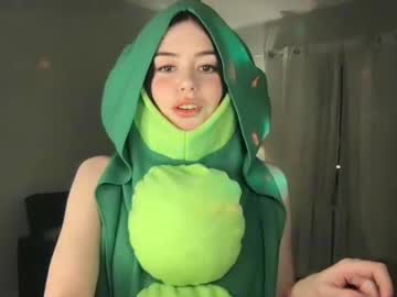 girl
        littlesugarpea cam image #3050871