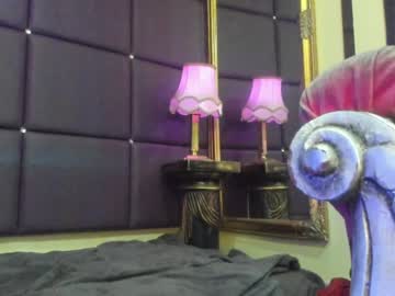 girl
        amera_anya cam image #389224
