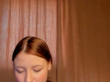 girl
        lovelydelmel cam image #3596152