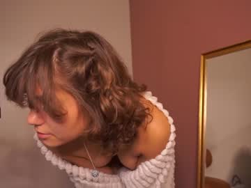 girl
        lenaelisabeth cam image #3020769