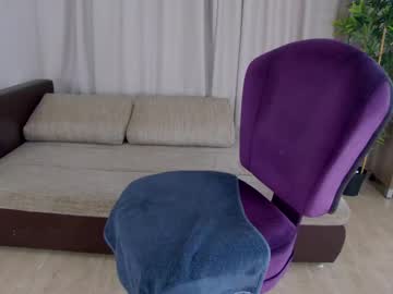 girl
        seven_sinsss cam image #6443139