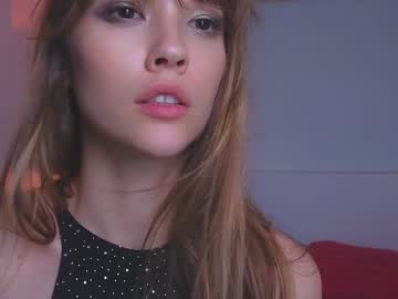 girl
        _demi_dee_ cam image #5816086